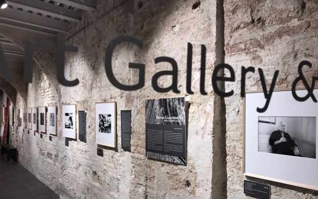 Stefano Fantini, Allestimento mostra Giacomelli, 8 stampe vintage